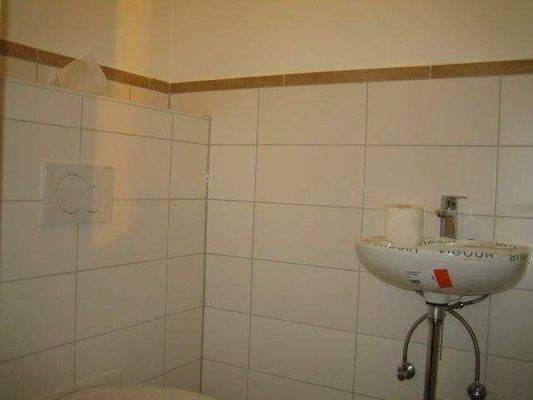 Gäste-WC im EG ( altes Bild )