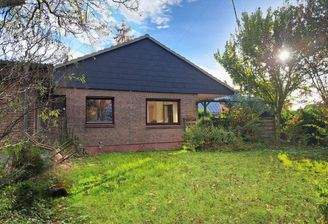 Bungalow Gartenansicht