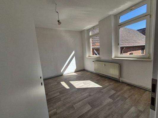 3-RW_Oberröblingen_SangerhäuserStr-19_OG-li_03.jpg