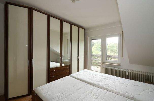 Schlafzimmer (2).JPEG