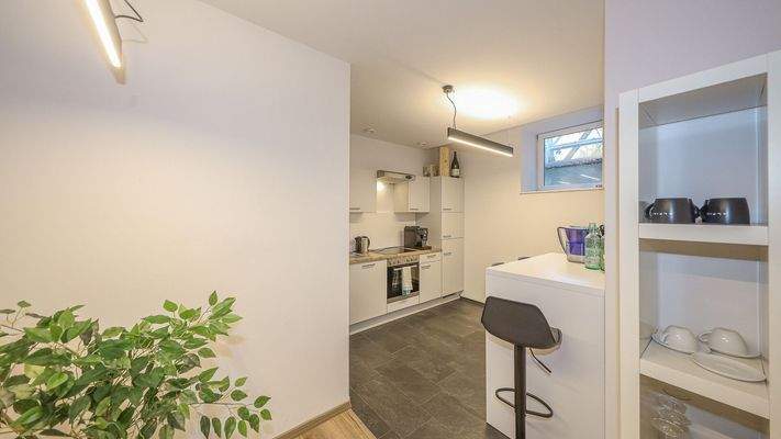 KITZIMMO-Büro Praxis in frequentierter Lage mieten - Immobilien Kitzbühel.