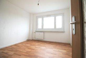 Wohnzimmer mit hochwertigem Fußbodenbelag