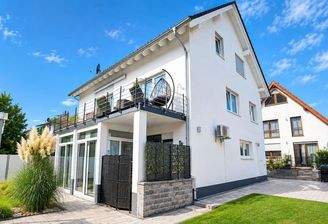 Haus seitlich