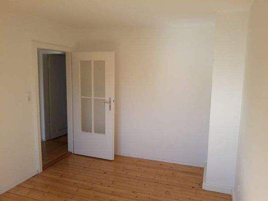 Gäste-/Arbeitszimmer