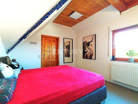 Das 3. Zimmer oder das Schlafzimmer in der Einliegerwohnung