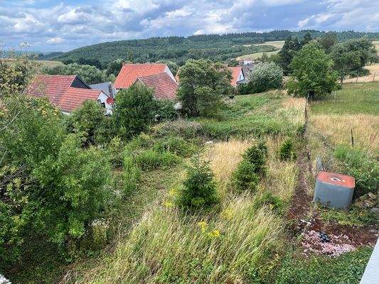 seitliches Grundstück