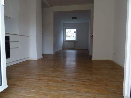 Wohn-u. Essbereich mit offener Küche