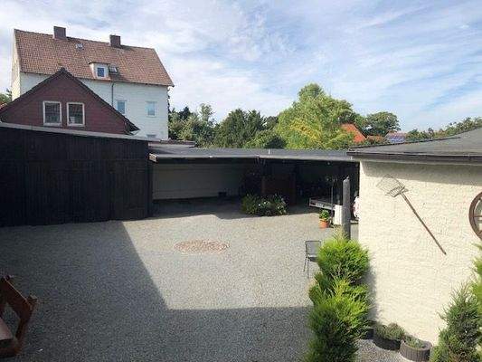 Garagen - und Carportanlage