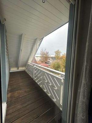 Schlafzimmer 3+4 Balkon