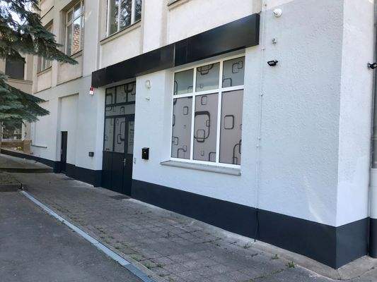 Außenfassade Neustadt 2.jpg