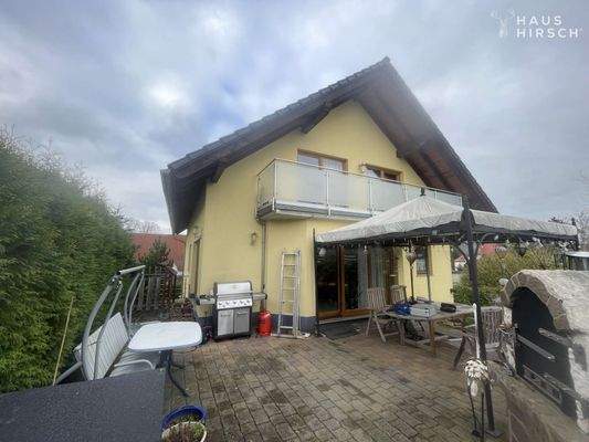 große Terrasse m. Backofen u Kamin