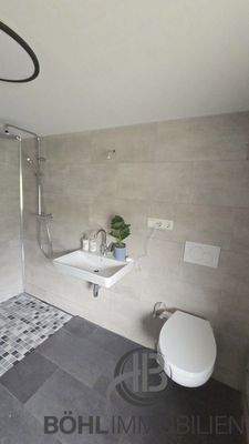 EG Tageslichtbadezimmer