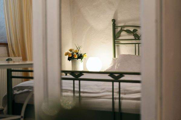 Schlafzimmer grün Scheune