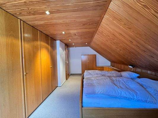 Schlafzimmer Bild 2