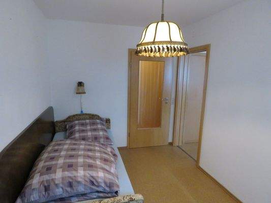 im Kinder- bzw. Arbeitszimmer 