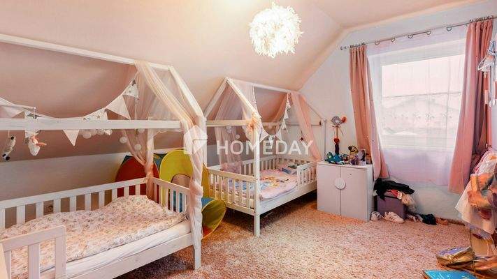 1. OG Kinderzimmer 2 1