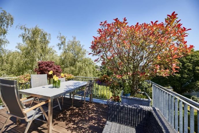 Bismarckviertel - Wohnung mit großer Dachterrasse