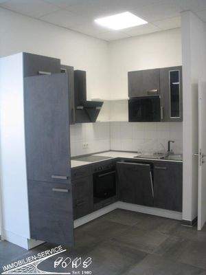 Neu-Ulm EG 235 m² Einbau-Küche Foto 1.1  