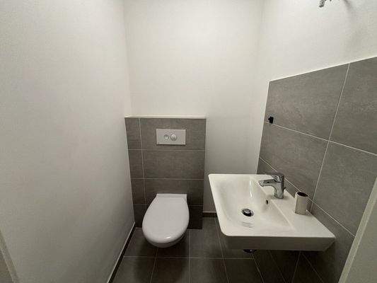 20251210_142433544_iOS