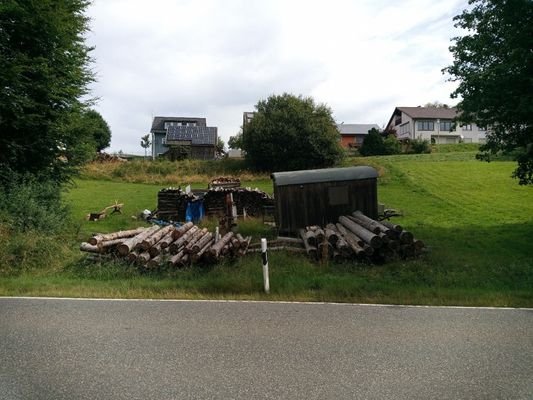 Blickrichtung Waidhauser Straße nach Tradl