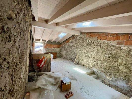 WhatsApp Image 2025-05-17 at 11.27.43.jpeg