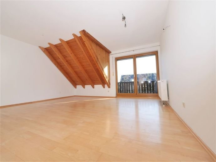 4-Zi.-Maisonette-ETW 99 m ² Wfl. - tolles Studio - KEINE Käuferprovision! - FREI