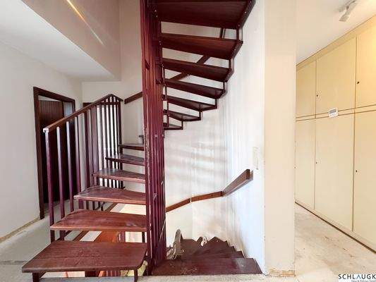 Treppenhaus 1. OG