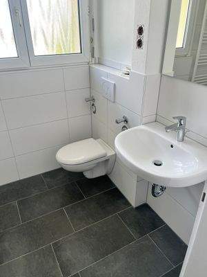 Modernes Tageslichtbad