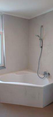 1OG.R Bad Duschwanne