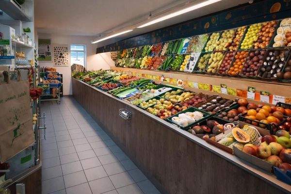 Obst-u Gemüseladen