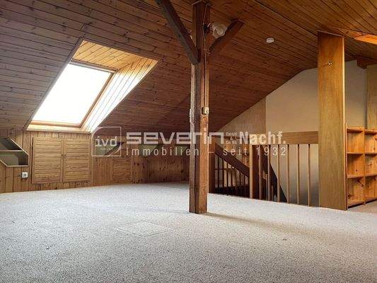 Dachgeschoss Blick 1