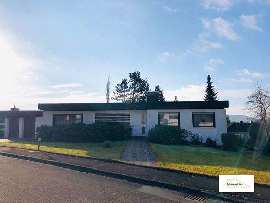 Schlüsselblick_Frontansicht Immobilie.jpg