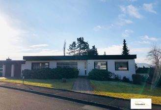 Schlüsselblick_Frontansicht Immobilie.jpg