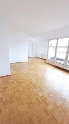 Wohnzimmer Bild 2 (Klein).jpg