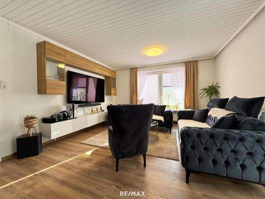 Zimmer 2 OG mit Zugang Terrasse