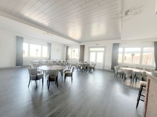 Saal (1)