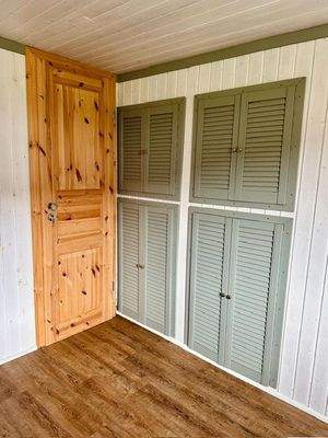 Erdgeschoss/Einbauschränke