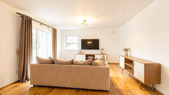 Wohnzimmer - (Virtuelle Möblierung)