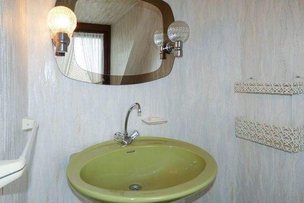 ist separiert vom WC - für mehr Komfort