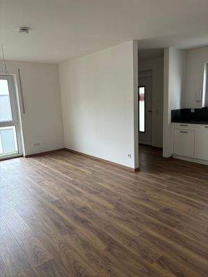 Wohnbereich u. Küche