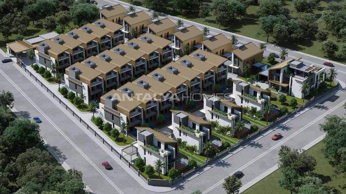 6-Bedroom Luxury Houses with Pools in Altıntaş Antalya