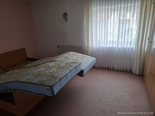 Schlafzimmer UG