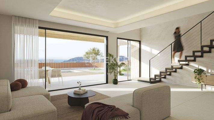 Detached Luxury Villas with Pools in Finestrat