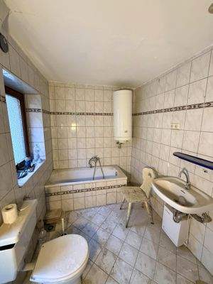 Badezimmer 1.OG