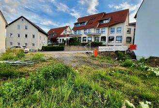 Blick auf Bauzaunelemente