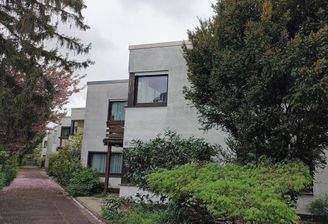 Hausansicht Mai 2025