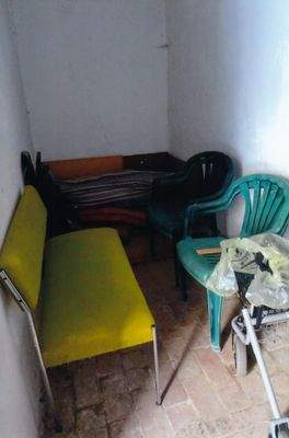 Wirtschaftsgebäude - Nische neben dem Öltankraum