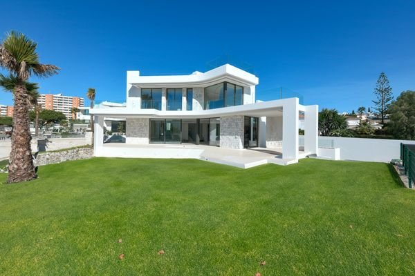 Photo: Villa in Marbella East