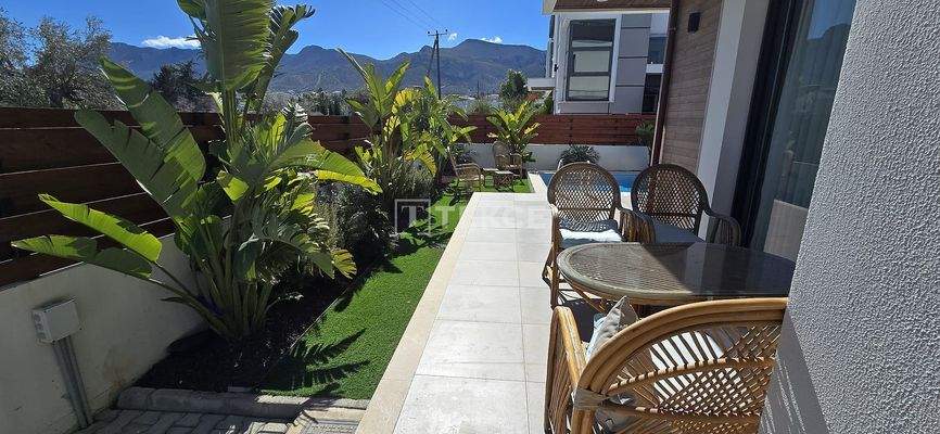 Detached Villa in a Complex Close to Beach and City Center in Girne