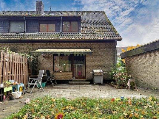 die Gartenseite der Erdgeschosswohnung